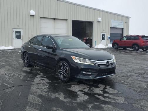 2017 Honda Accord Sport SE