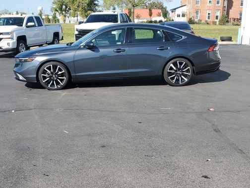 2024 Honda Accord Hybrid Touring