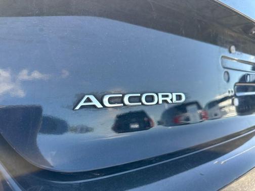 Crystal Black Pearl 2024 Honda Accord EX