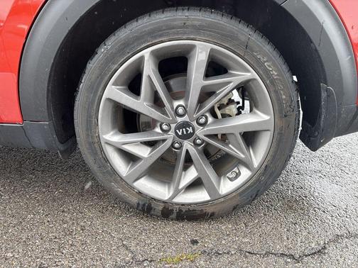 2020 Kia Niro Touring