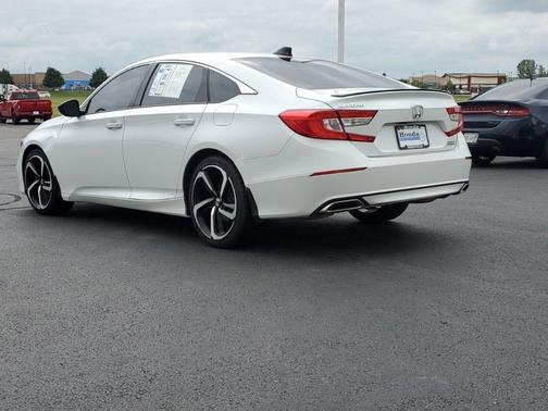 2022 Honda Accord Sport SE