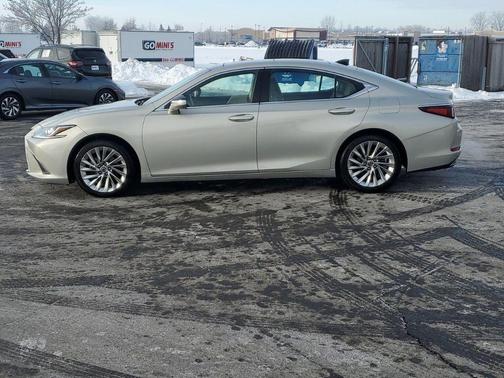 2019 Lexus ES 350 Luxury