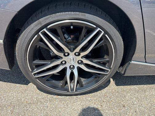 2022 Honda Accord Touring 2.0T