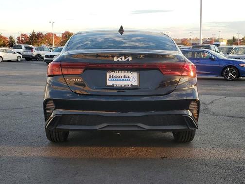 2022 Kia Forte LXS