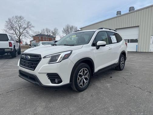 2023 Subaru Forester Premium