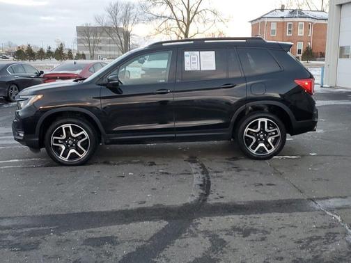 2023 Honda Passport Elite