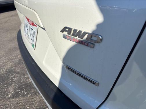 White Diamond Pearl 2018 Honda CR-V Touring