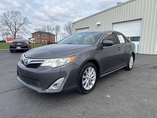 2014 Toyota Camry XLE