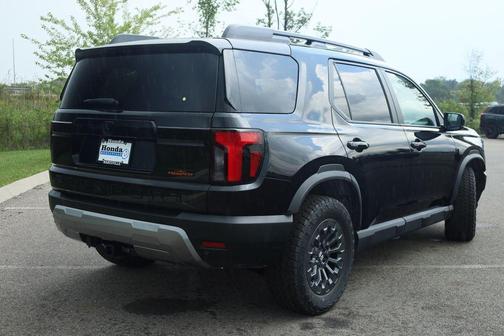 Crystal Black Pearl 2026 Honda Passport TrailSport