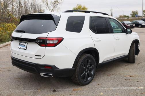 2025 Honda Pilot Sport