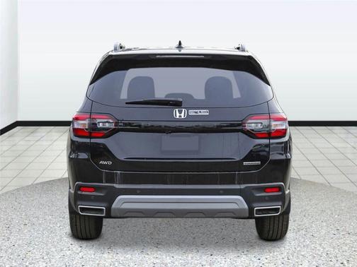 2025 Honda Pilot Touring+