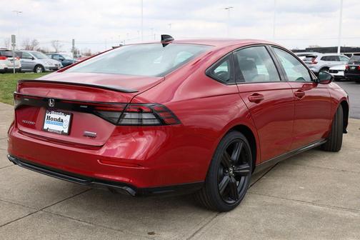 2025 Honda Accord Hybrid Sport-L