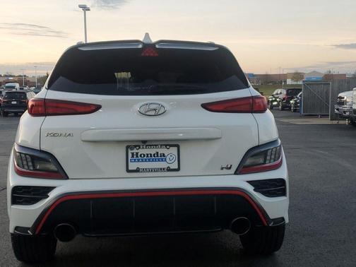 2022 Hyundai Kona N Base