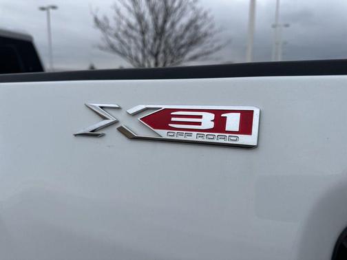 2023 GMC Sierra 3500 SLE