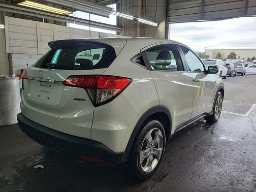 2022 Honda HR-V LX