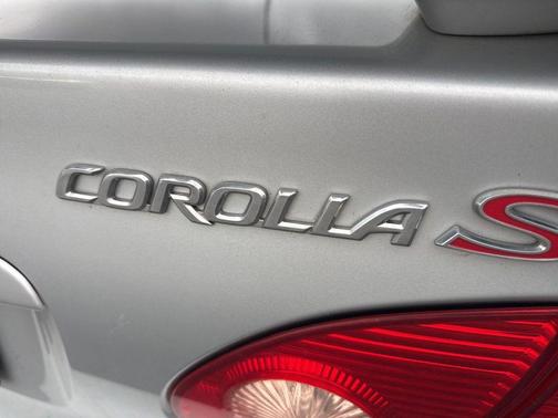 2006 Toyota Corolla S