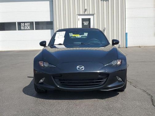2021 Mazda MX-5 Miata Sport