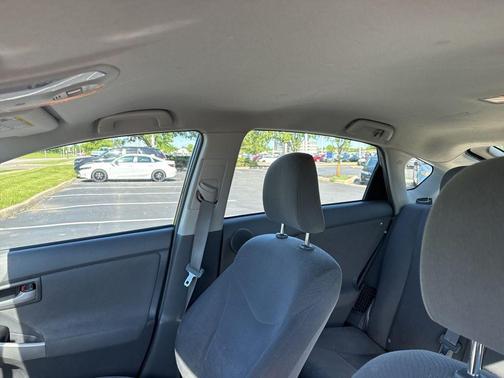 2010 Toyota Prius I