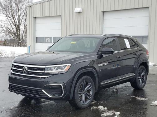 2021 Volkswagen Atlas Cross Sport 3.6L V6 SE w/Technology R-Line