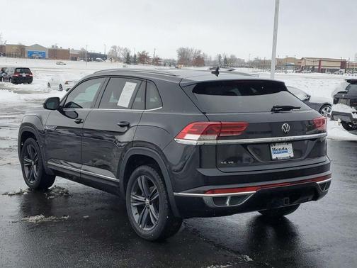 2021 Volkswagen Atlas Cross Sport 3.6L V6 SE w/Technology R-Line