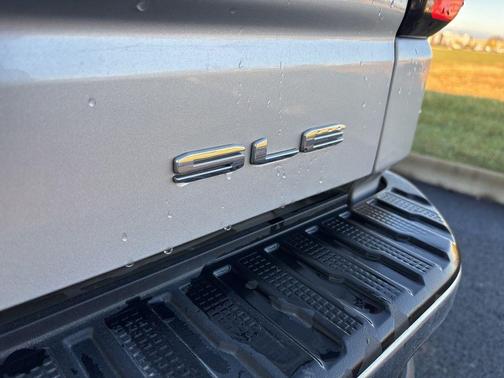 2022 GMC Sierra 1500 SLE