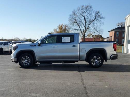 2022 GMC Sierra 1500 SLE