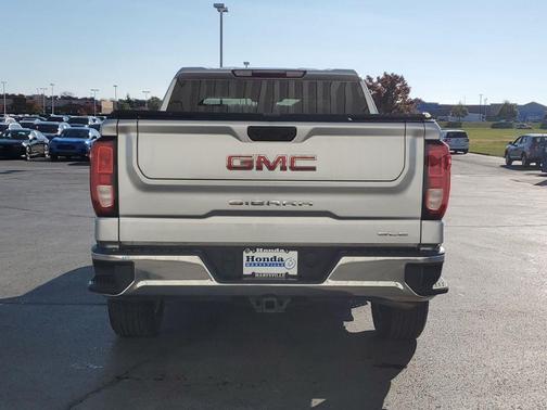2022 GMC Sierra 1500 SLE