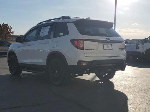 2024 Honda Passport Black Edition