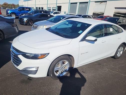 2022 Chevrolet Malibu 1LS
