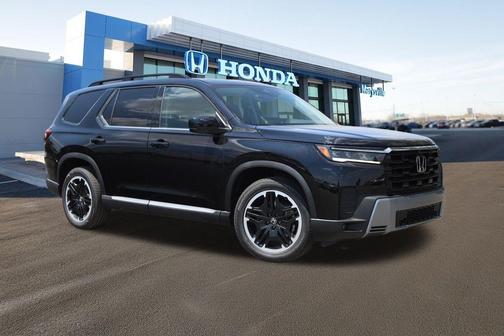 Crystal Black Pearl 2026 Honda Pilot Touring S