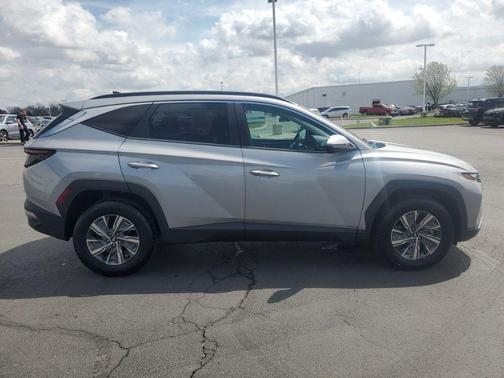 2022 Hyundai TUCSON Hybrid Blue