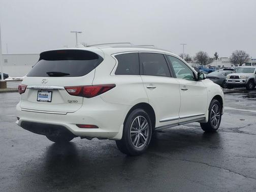 2016 INFINITI QX60 Base