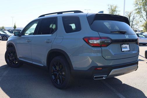 2025 Honda Pilot Touring+