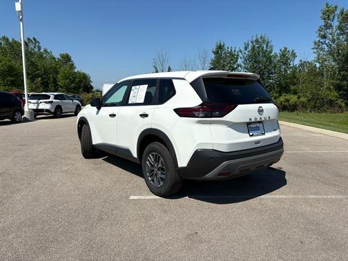 2023 Nissan Rogue S