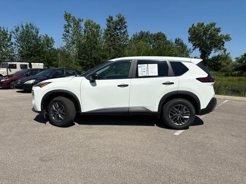 2023 Nissan Rogue S