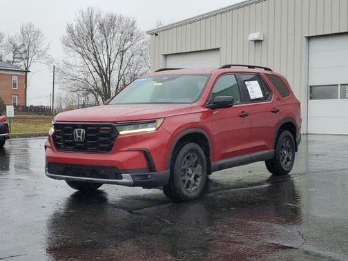 2023 Honda Pilot TrailSport