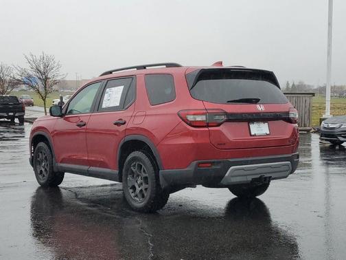 2023 Honda Pilot TrailSport