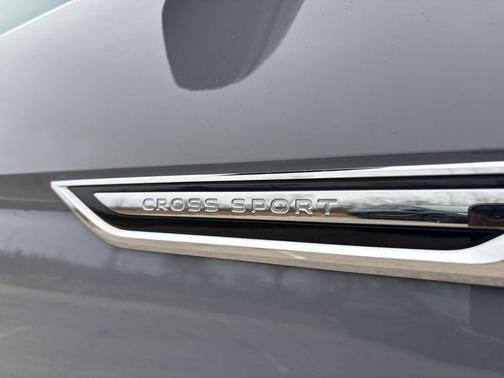 2021 Volkswagen Atlas Cross Sport 3.6L V6 SE w/Technology