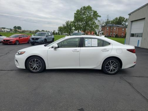 2016 Lexus ES 350 Base