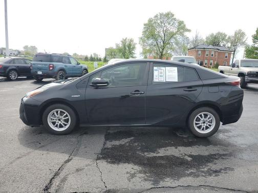2018 Toyota Prius Two Eco