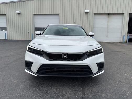 Platinum White Pearl 2024 Honda Civic LX