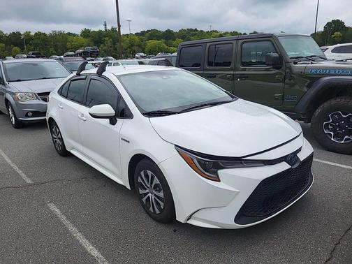 2020 Toyota Corolla Hybrid LE