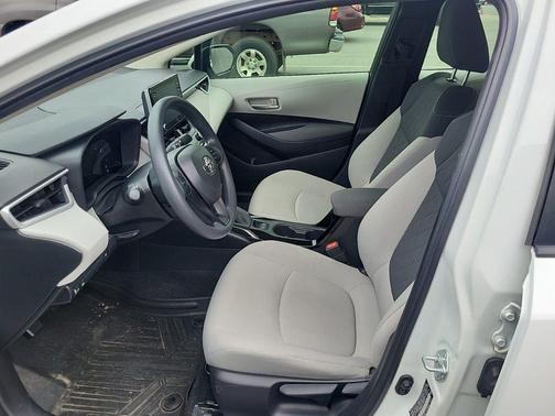 2020 Toyota Corolla Hybrid LE
