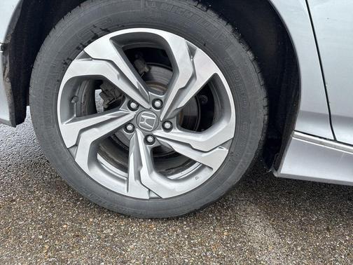 2019 Honda Accord EX-L 2.0T