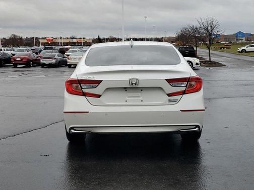 2019 Honda Accord Hybrid Touring