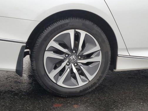 2019 Honda Accord Hybrid Touring