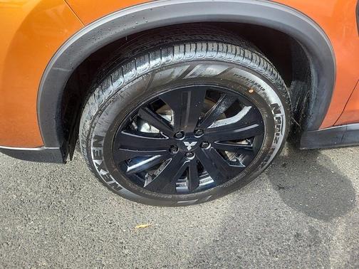 2024 Mitsubishi Outlander Sport 2.0 LE