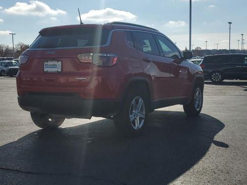 2024 Jeep Compass Latitude