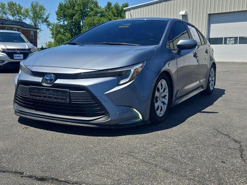 CELESTITE 2024 Toyota Corolla Hybrid LE