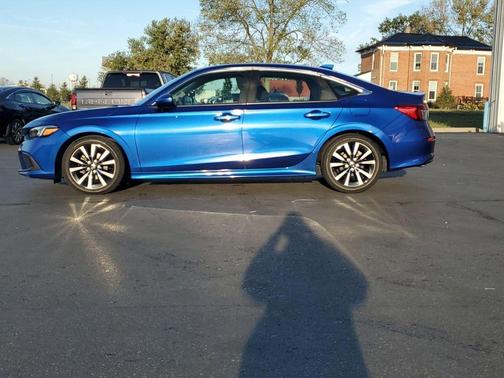 2023 Honda Civic EX